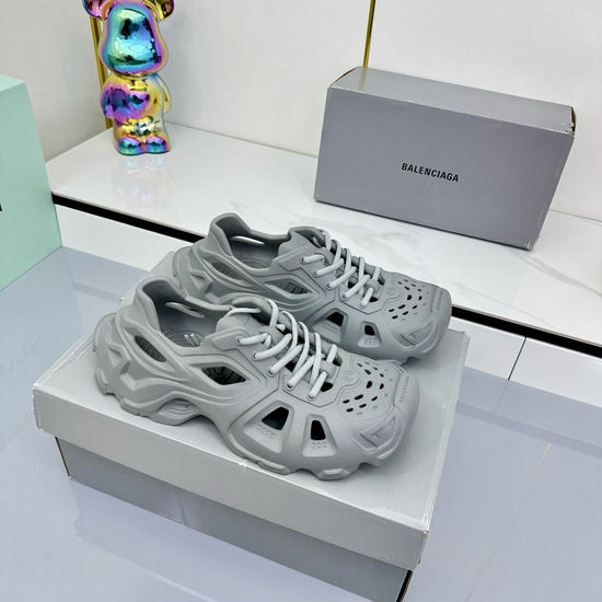Balenciaga Trendy Slippers with Non-slip Lightweight Thick Sole