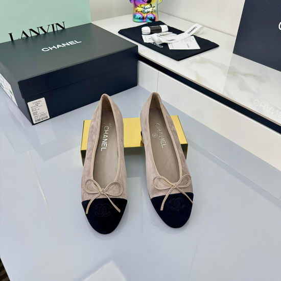 Chanel Classic Round Toe Soft Leather Comfortable Ballet Flats
