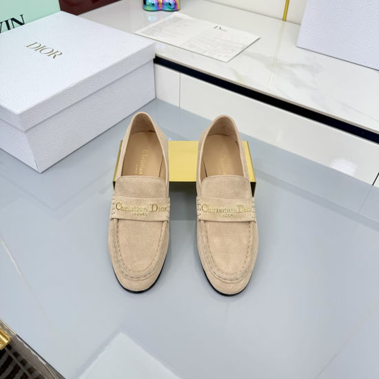 Christian Dior Vintage Style Leather Loafers with Letter Detailing All-match Shoes