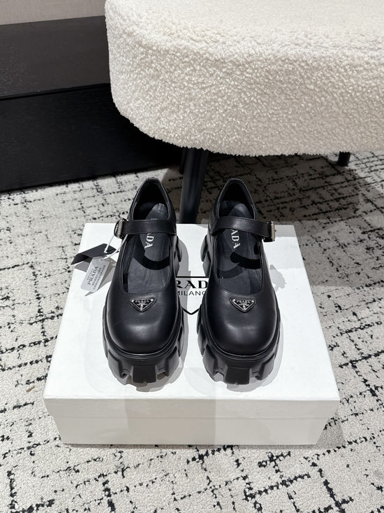 Prada Leather Platform Mary Jane Loafers Retro Comfortable Dress Shoes