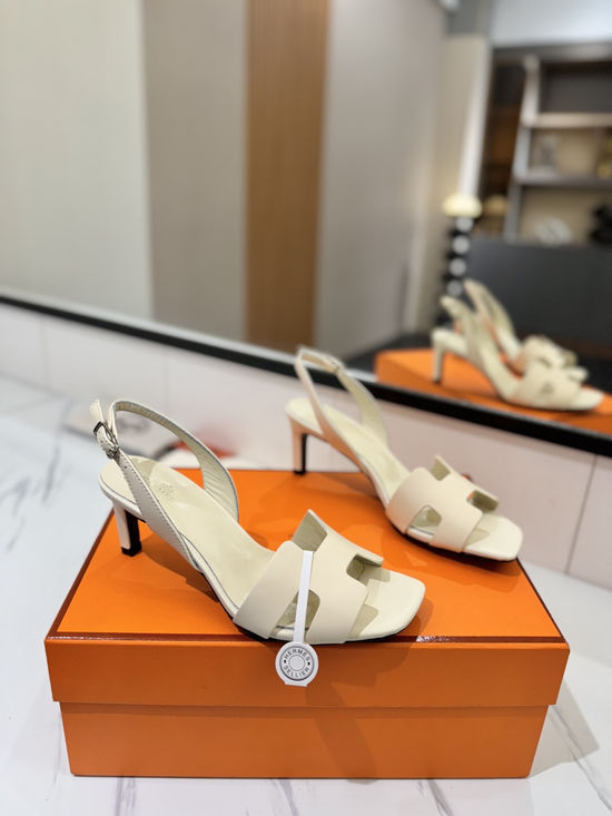 Hermes Classic Smooth Leather Mid Heel Daily Shoes