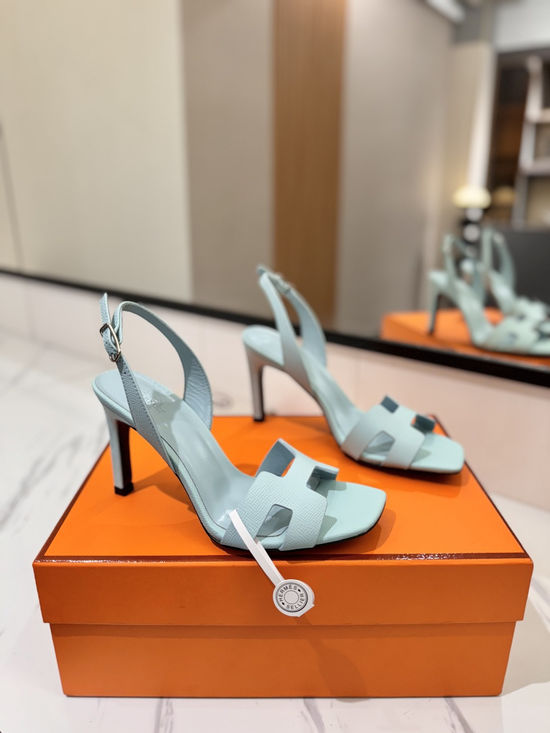 Hermes Classic 9cm Epsom Leather Comfortable Pumps