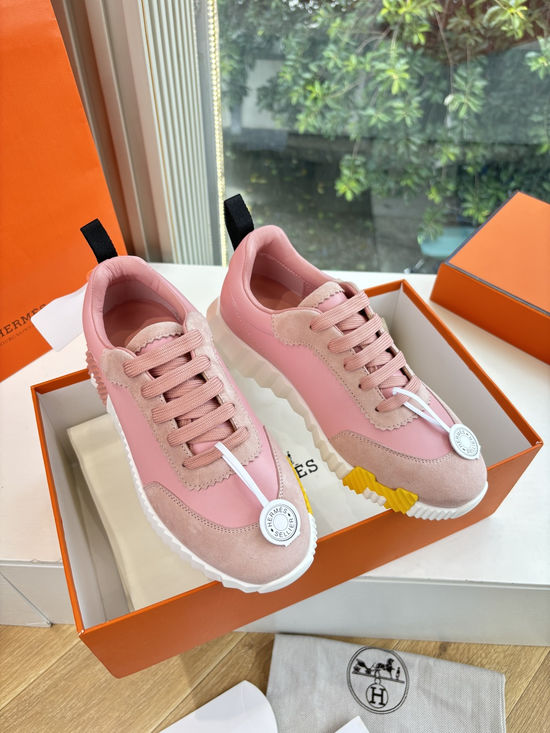 Hermes Premium Leather Comfortable Versatile Casual Sneakers Fashionable