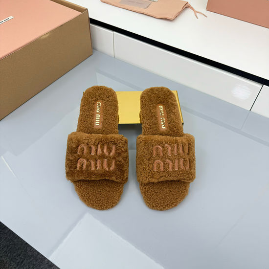 Miu Miu Soft Fuzzy Flat Slippers Warm Cozy for Home and Outdoor