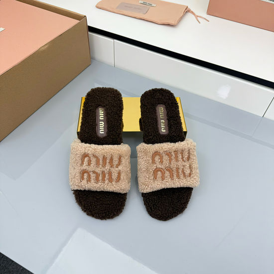 Miu Miu Soft Fuzzy Flat Slippers Warm Cozy for Home and Outdoor