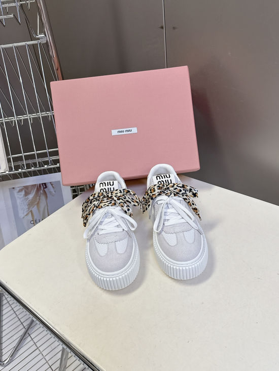 Miu Miu Classic Thick Sole Casual Shoes Comfortable Versatile Daily Footwear