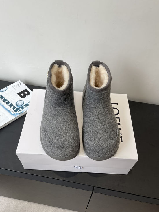 Loewe Shearling Lined Suede Winter Boots Non-slip Sole