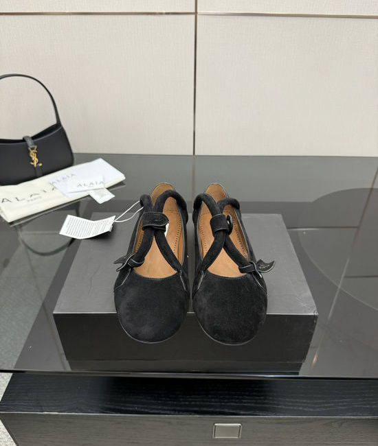 Alaia Soft Sheepskin Comfortable Fashion Casual Footwear
