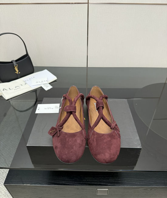 Alaia Soft Sheepskin Comfortable Fashion Casual Footwear