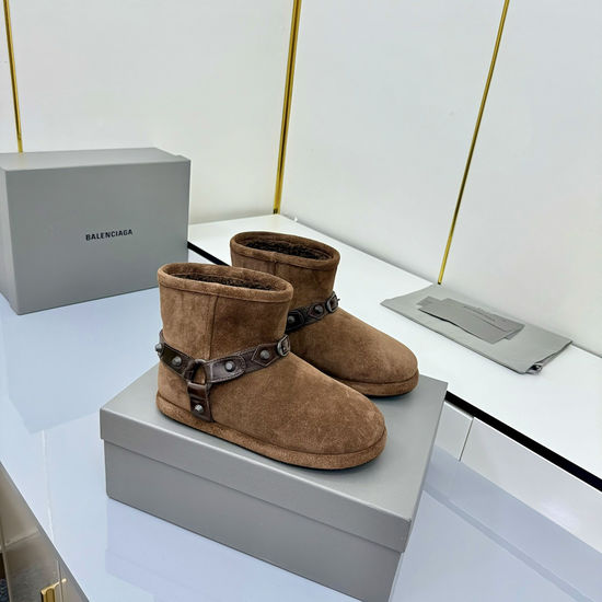 Balenciaga Warm Fluffy Winter Boots With Non-slip Rubber Sole