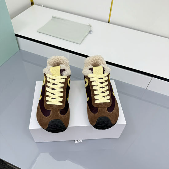 Loewe Retro Style Cushioned Comfortable Versatile Casual Sneakers