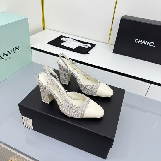 Chanel Elegant Slingback Two-tone Premium Leather Sole Flat Shoes