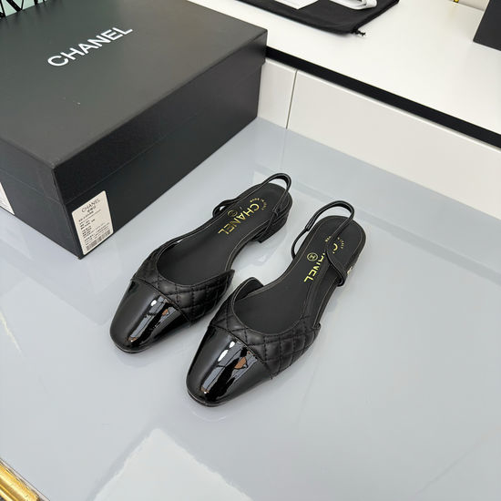 Chanel Elegant Slingback Two-tone Premium Leather Sole Flat Shoes