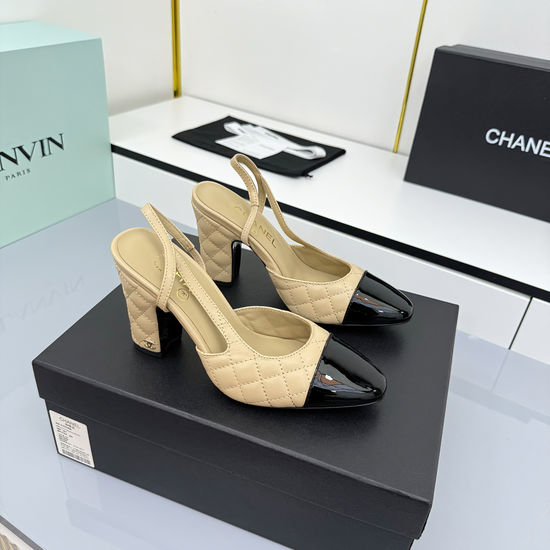 Chanel Elegant Slingback Two-tone Premium Leather Sole Flat Shoes