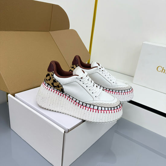 Loewe Breathable Leather Casual Sneakers with Cushioned Outsole