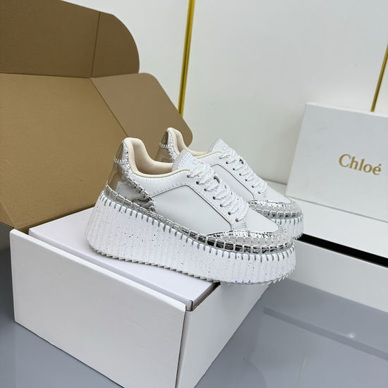 Loewe Breathable Leather Casual Sneakers with Cushioned Outsole