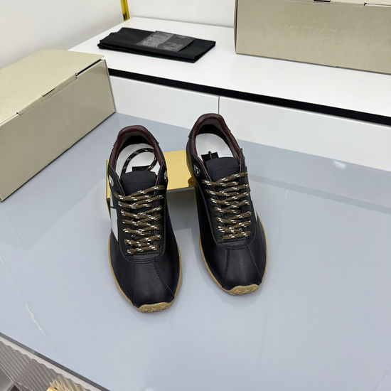 Golden Goose Vintage Style Distressed Comfortable Elevated Casual Shoes