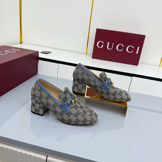 Gucci Rhinestone Decor Patent Leather Classic Loafers