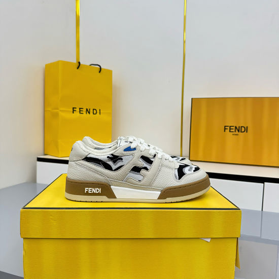 Fendi Vintage Stitching Design Casual Skateboarding Sneakers