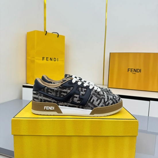 Fendi Vintage Stitching Design Casual Skateboarding Sneakers