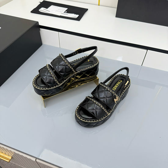 Chanel Quilted Leather Chain Sandals Elegant Daily Comfort Footwear