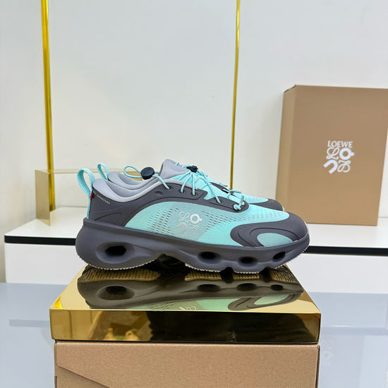 Loewe Lightweight Running Sneakers for Outdoor and City Activities
