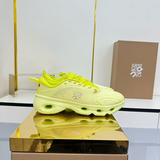 Loewe Lightweight Running Sneakers for Outdoor and City Activities