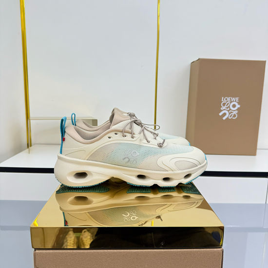 Loewe Lightweight Running Sneakers for Outdoor and City Activities