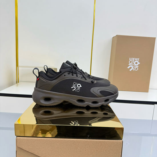 Loewe Lightweight Running Sneakers for Outdoor and City Activities