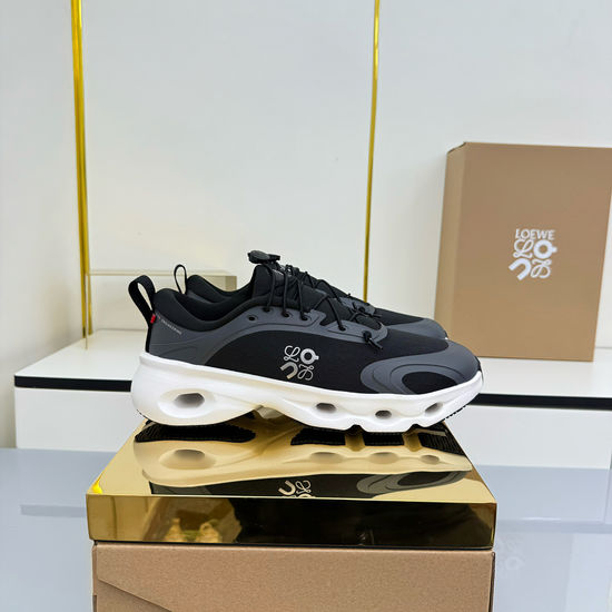 Loewe Lightweight Running Sneakers for Outdoor and City Activities