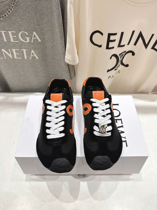 Loewe Comfortable Lightweight Retro Casual Sneakers Soft Lined Athletic Shoes