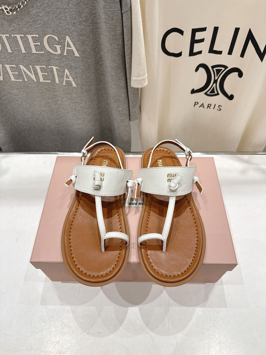 Miu Miu Minimalist Thong Sandals Comfortable Non-slip Casual Shoes