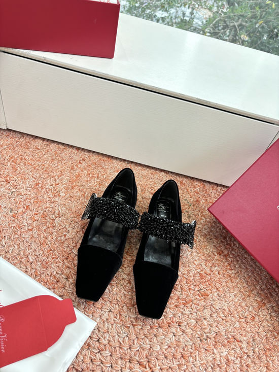 Roger Viver Velvet Rhinestone Buckle T-Strap Chunky Heel Sandals