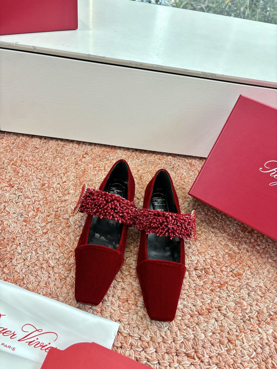 Roger Viver Velvet Rhinestone Buckle T-Strap Chunky Heel Sandals