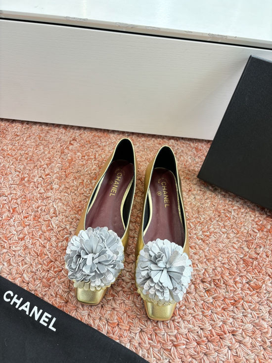 Chanel Wool Floral Embellished Flats Genuine Leather