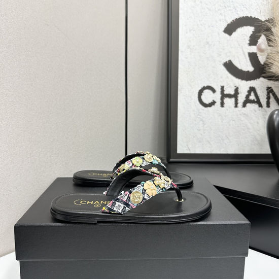 Chanel Premium Sheepskin Sandals Comfortable Lining Durable Sole Footwear