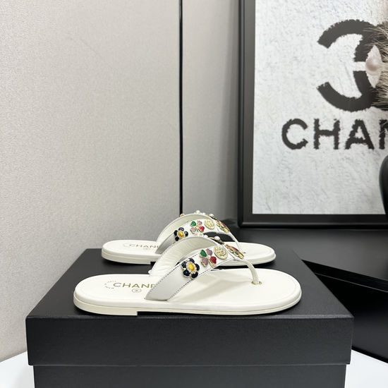 Chanel Premium Sheepskin Sandals Comfortable Lining Durable Sole Footwear