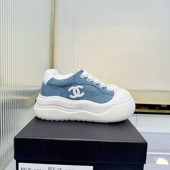 Chanel Two-tone Leather Casual Sneakers Comfortable Breathable