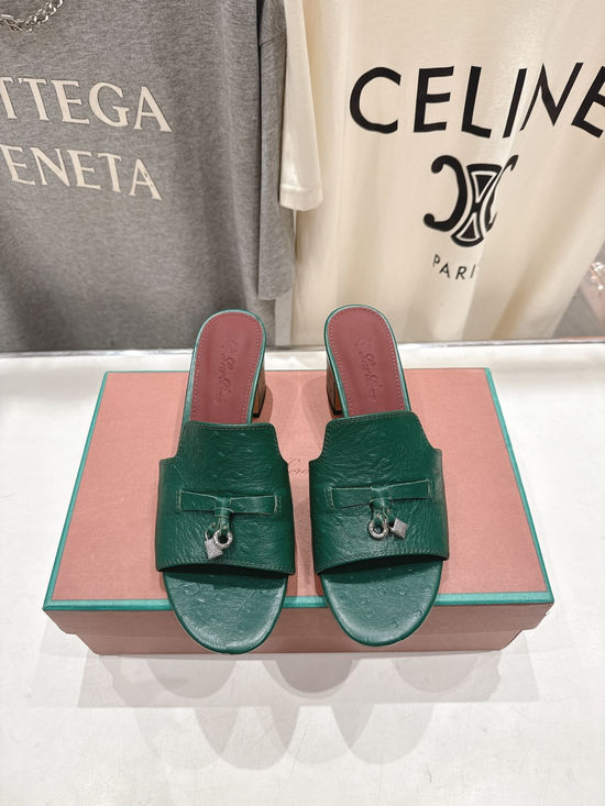 Loro Piana Elegant Leather Heeled Slippers Soft Comfortable Sole