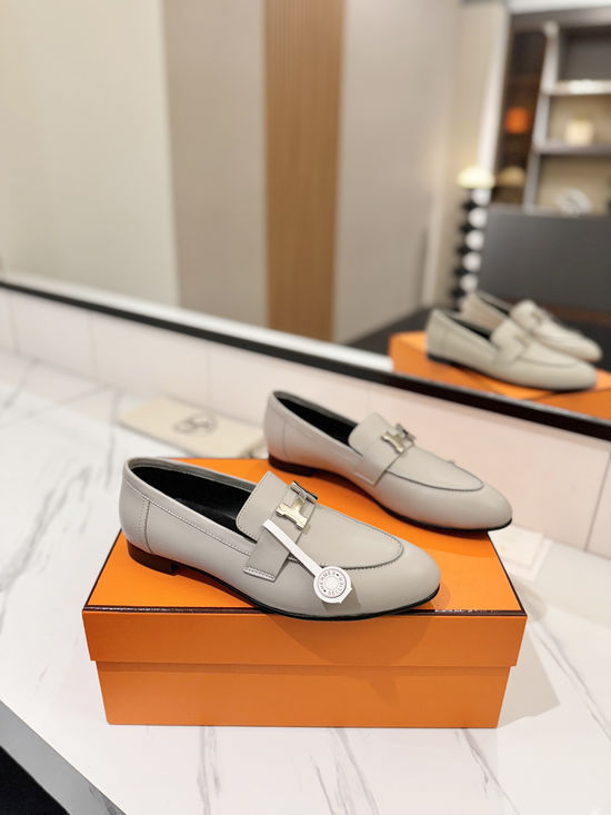 Hermes Classic Sheepskin Loafers Comfortable Soft Sole Casual Shoes