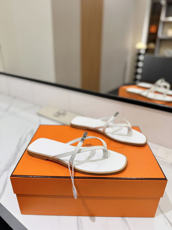 Hermes Classic Cowhide Leather Comfortable Slide Sandals