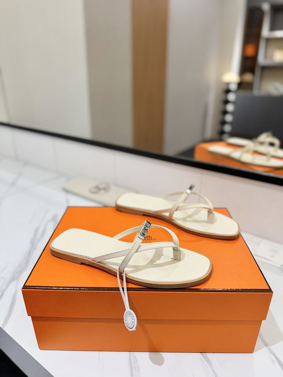 Hermes Classic Cowhide Leather Comfortable Slide Sandals