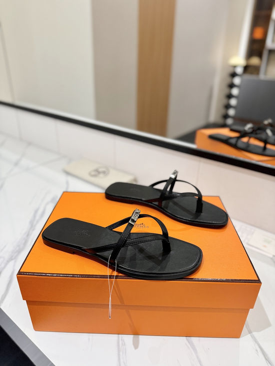 Hermes Classic Cowhide Leather Comfortable Slide Sandals