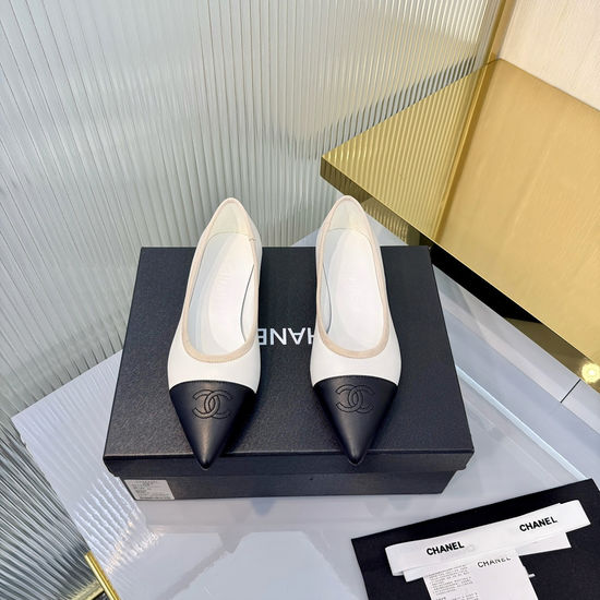 Chanel Elegant Pointed Toe Two-Tone Mary Jane Flats
