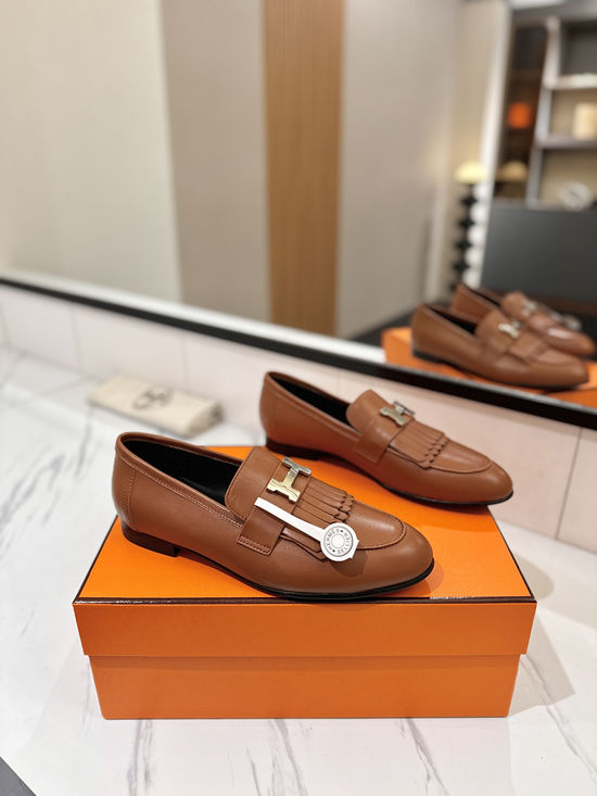 Hermes Classic Cowhide Loafers Comfortable Soft Sole Casual Shoes