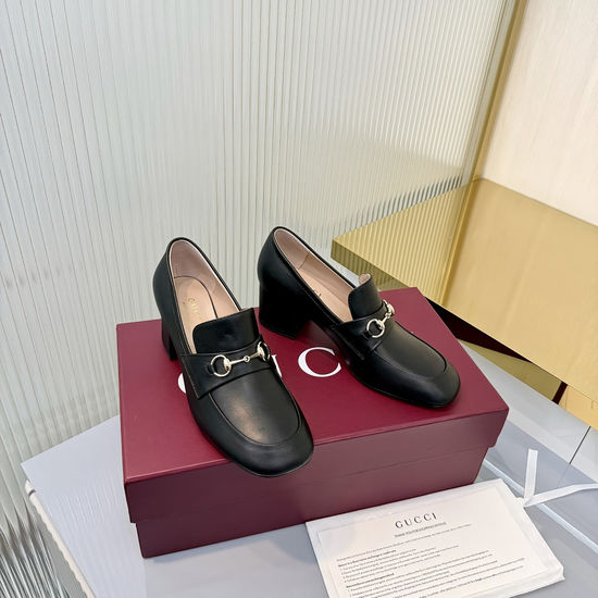 Gucci Shiny Leather Mid-heel Loafers with Decorative Buckle