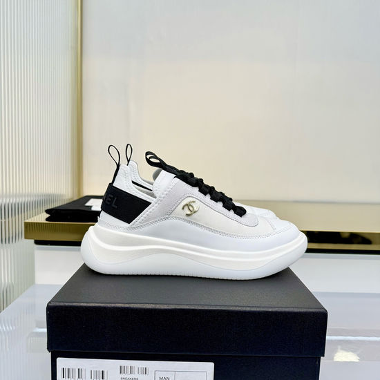 Chanel Soft Sheepskin Two-tone Casual Daily Sneakers