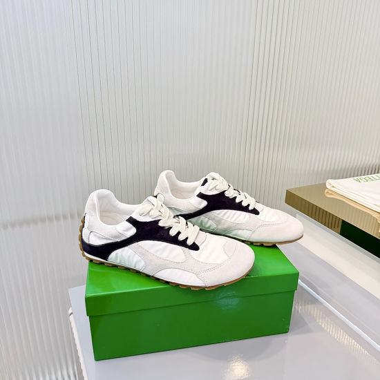 Bottega Veneta Color-blocked Suede Sneakers Non-slip Wear-resistant Lightweight Shoes