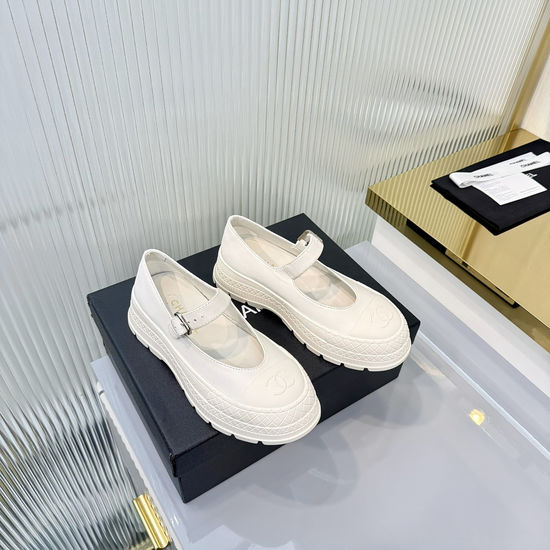 Chanel Thick-Soled Mary Jane Shoes with Classic Buckle