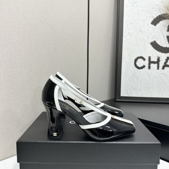Chanel Premium Leather Lined Casual Versatile Sandals